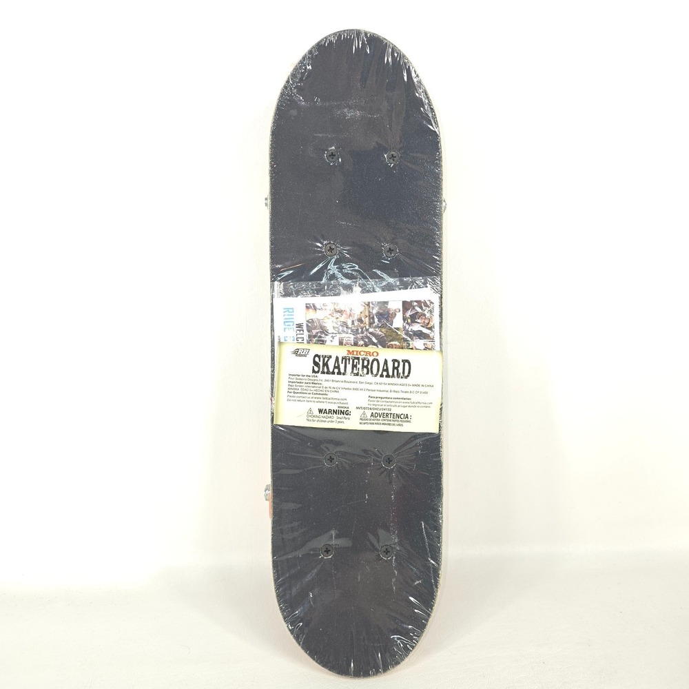 RudeBoyz 17" Triceratops Dinosaur Graphic Micro Handboard‎ Skateboard Skater